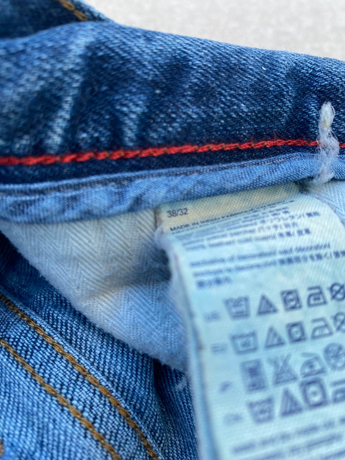 Tommy Hilfiger Jeans 38W 32L