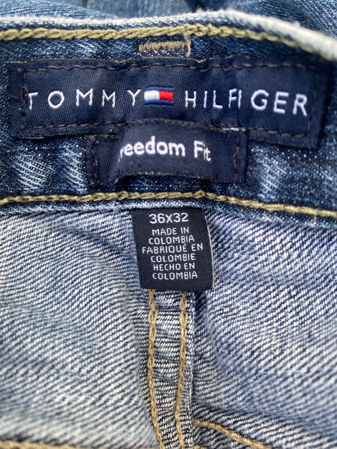 Tommy Hilfiger Jeans 36W 32L