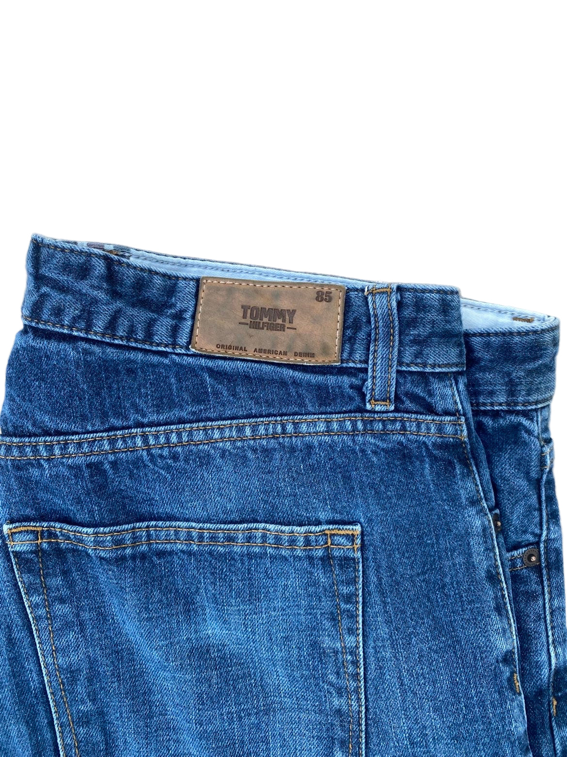 Tommy Hilfiger Jeans 36W 32L (stained)